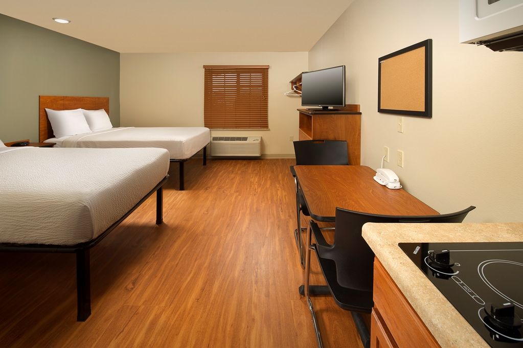 Extended Stay America Select Suites - Oklahoma City - West Chambre photo